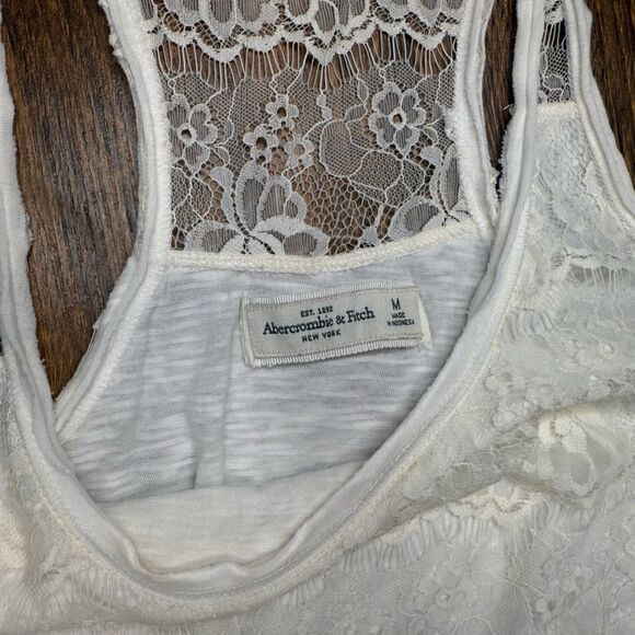 Abercrombie & Fitch Lace Tank Top Double Layer White Cream Women’s size Medium - Picture 3 of 8